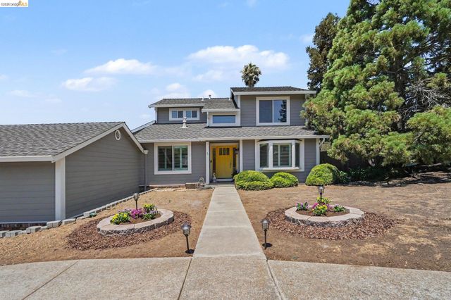 332 Chardonnay Cir, Clayton, CA 94517