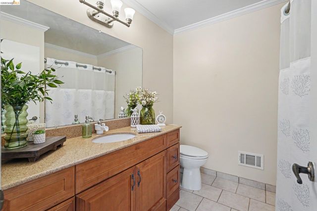 332 Chardonnay Cir, Clayton, CA 94517