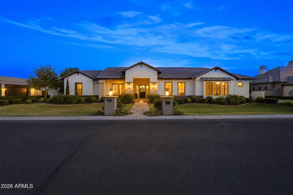 2653 E ORIOLE Drive, Gilbert, AZ 85297 — photo 2