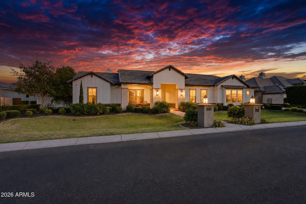 2653 E ORIOLE Drive, Gilbert, AZ 85297 — photo 3