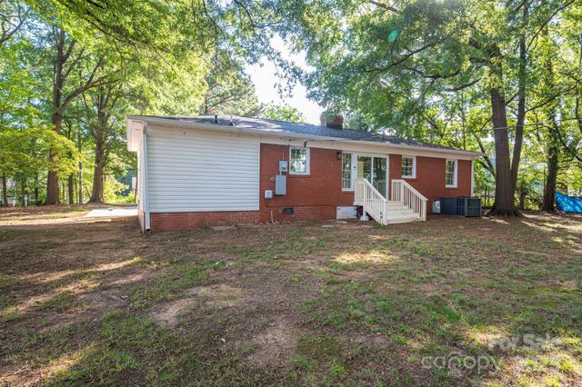 2930 Sheets Circle, Charlotte, NC 28214