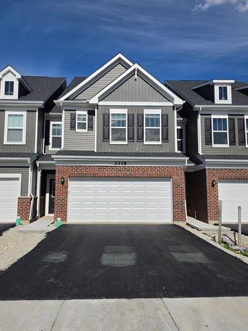 2318 Horseshoe Circle 08802, Naperville, IL 60564