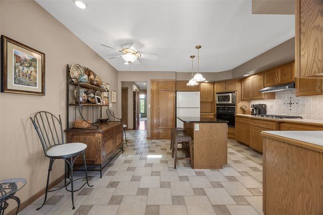 5810 Sanden Road NE, Cedar Rapids, IA 52411