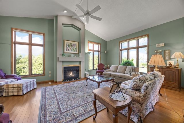5810 Sanden Road NE, Cedar Rapids, IA 52411