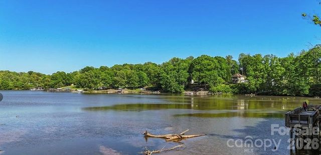 1152 Grebe Road, Sherrills Ford, NC 28673