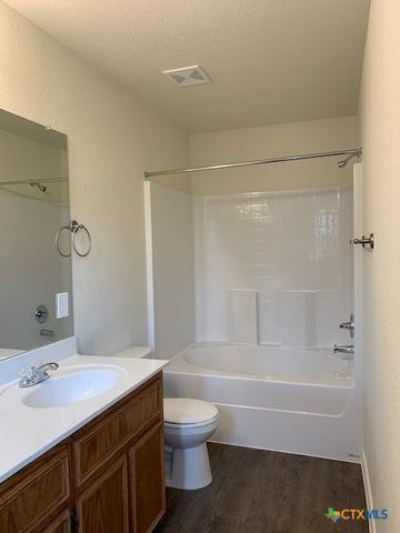 279 Olaf Drive, Temple, TX 76504