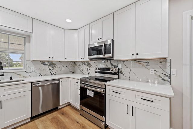 2960 WHITE MAGNOLIA LOOP, Clermont, FL 34711