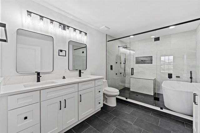 2960 WHITE MAGNOLIA LOOP, Clermont, FL 34711