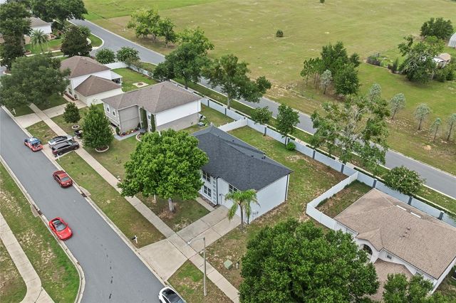 2960 WHITE MAGNOLIA LOOP, Clermont, FL 34711