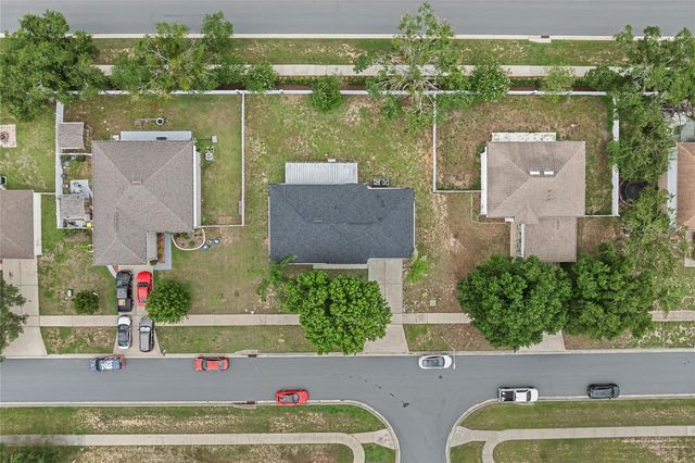 2960 WHITE MAGNOLIA LOOP, Clermont, FL 34711