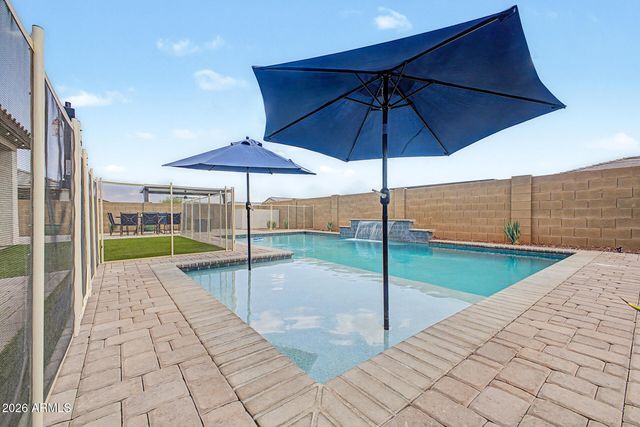 17701 W STRAIGHT ARROW Lane, Surprise, AZ 85387