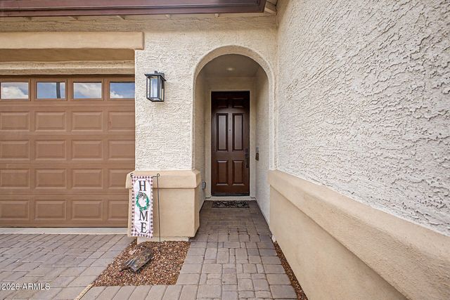 17701 W STRAIGHT ARROW Lane, Surprise, AZ 85387
