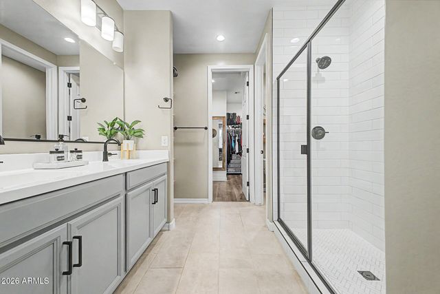 17701 W STRAIGHT ARROW Lane, Surprise, AZ 85387