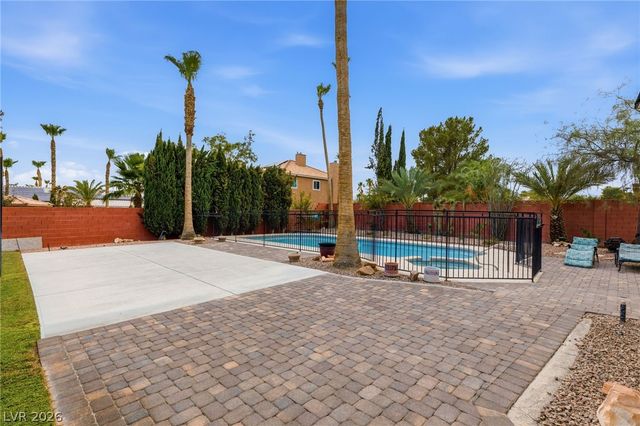 7275 Darby Avenue, Las Vegas, NV 89117