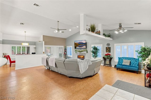 7275 Darby Avenue, Las Vegas, NV 89117