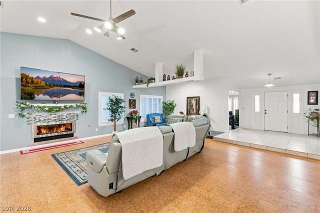 7275 Darby Avenue, Las Vegas, NV 89117