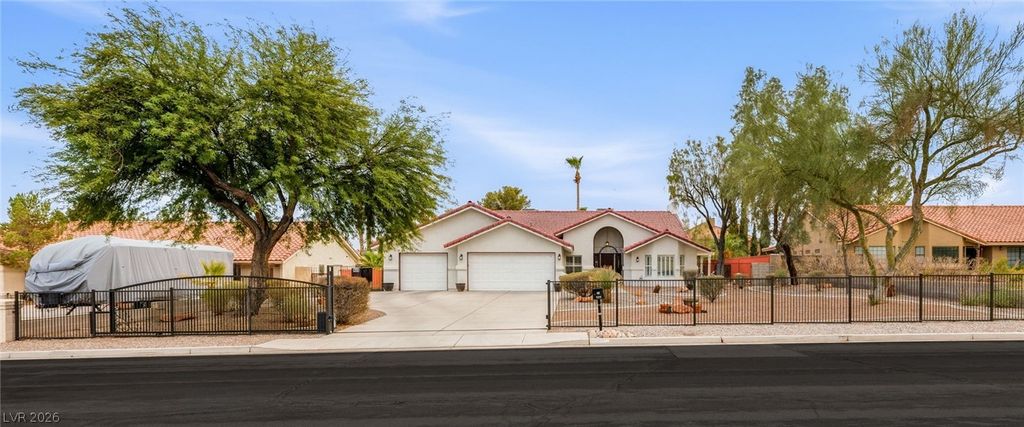 7275 Darby Avenue, Las Vegas, NV 89117