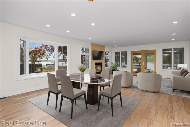 9047 Gale Road, White Lake, MI 48386