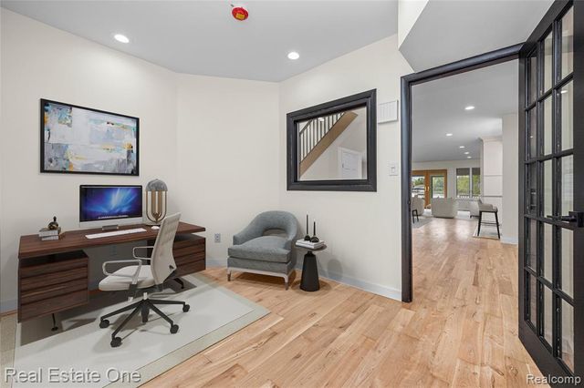 9047 Gale Road, White Lake, MI 48386