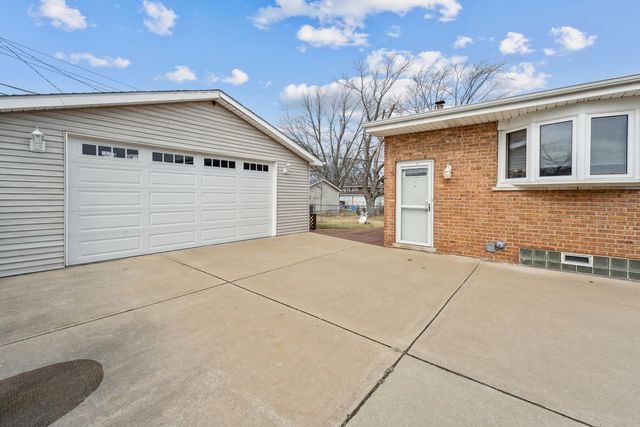 244 Coolidge Street, Chicago Heights, IL 60411