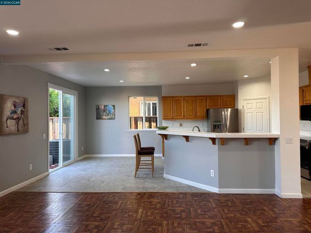 3681 Yacht Dr, Discovery Bay, CA 94505