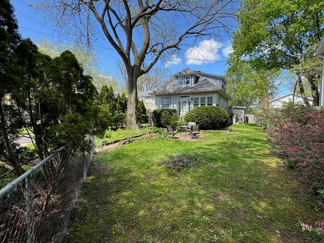 416 ILLINOIS Road, Wilmette, IL 60091