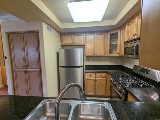 5057 Los Morros Way 112, Oceanside, CA 92057