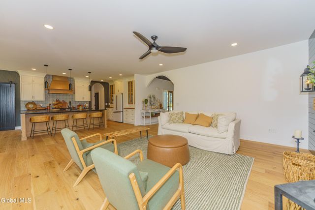 80a Schuurman Road, Schodack, NY 12033