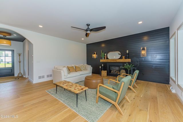 80a Schuurman Road, Schodack, NY 12033