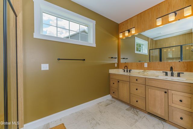 80a Schuurman Road, Schodack, NY 12033