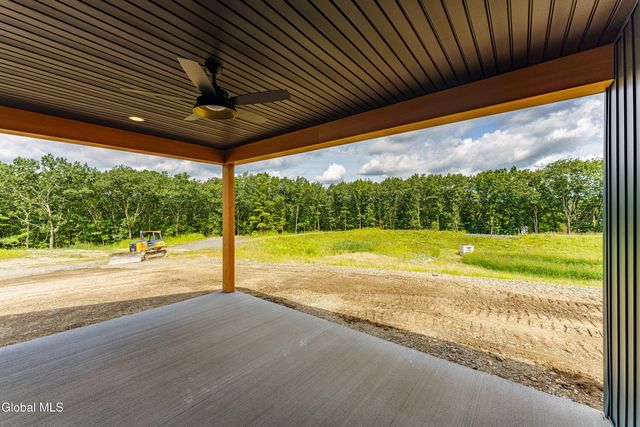 80a Schuurman Road, Schodack, NY 12033