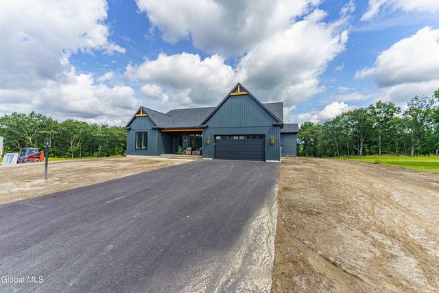 80a Schuurman Road, Schodack, NY 12033