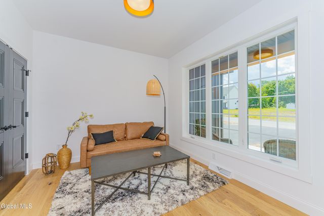 80a Schuurman Road, Schodack, NY 12033
