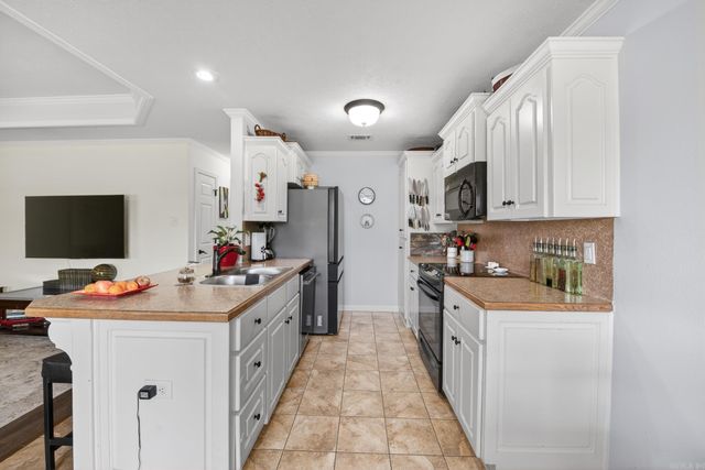 227 Plum Drive, Austin, AR 72007