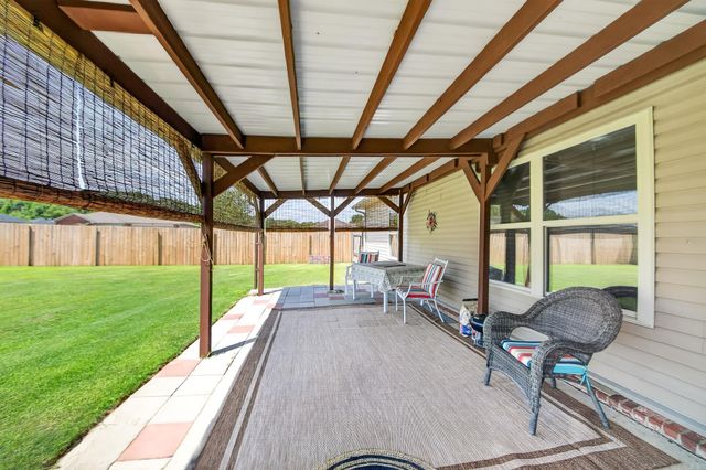 227 Plum Drive, Austin, AR 72007