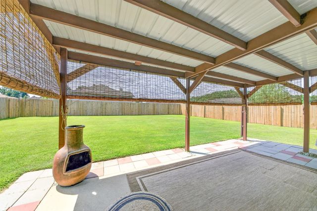 227 Plum Drive, Austin, AR 72007