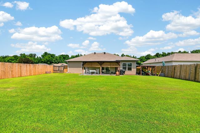 227 Plum Drive, Austin, AR 72007