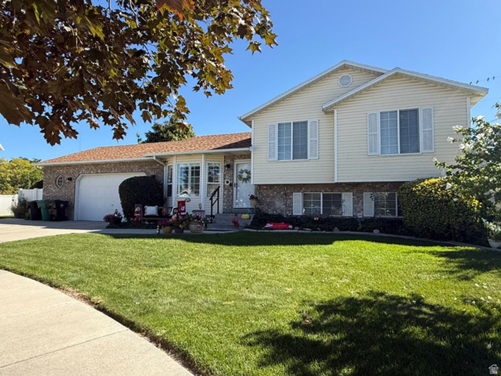 6276 S SANDWEDGE CIR, Murray, UT 84123 — exterior