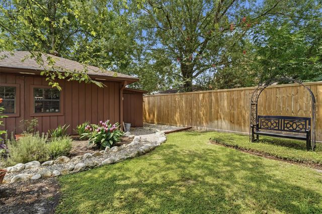 18319 Hereford Lane, Dickinson, TX 77058