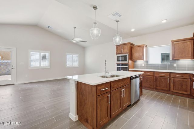 1807 Preakness Avenue, El Paso, TX 79928