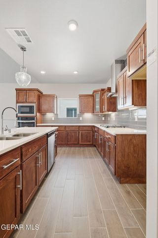 1807 Preakness Avenue, El Paso, TX 79928