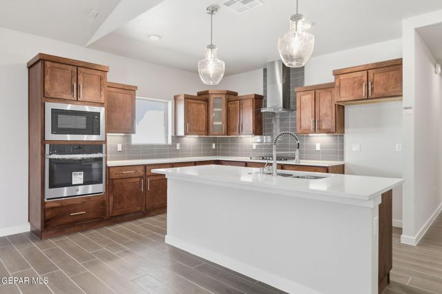 1807 Preakness Avenue, El Paso, TX 79928
