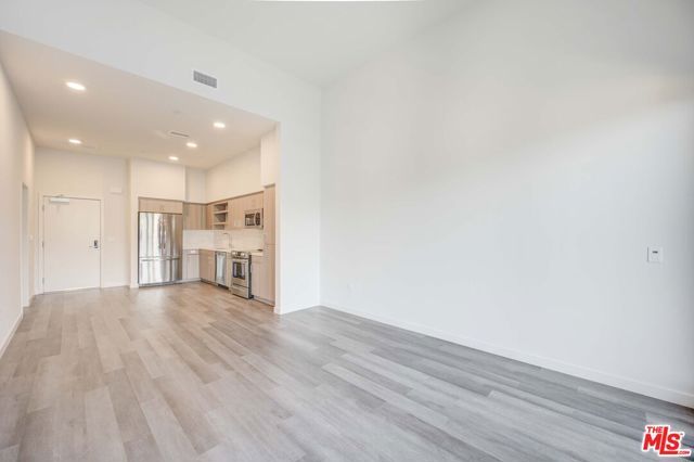 160 S Ventura Avenue 126-213, Ventura, CA 93001