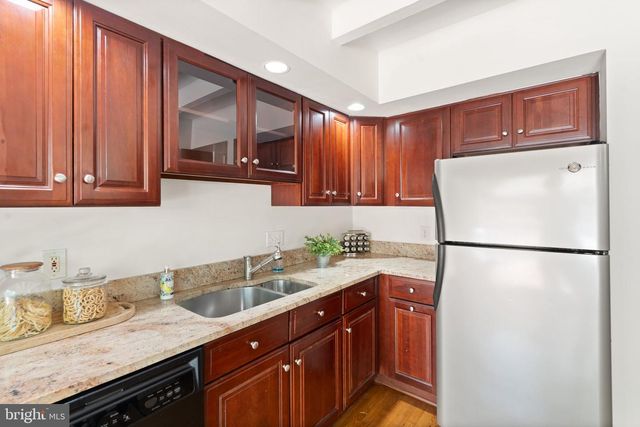 519 S ST ASAPH ST, Alexandria, VA 22314