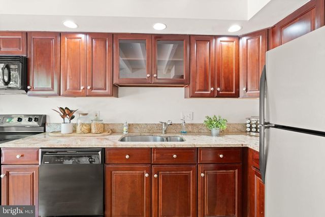 519 S ST ASAPH ST, Alexandria, VA 22314