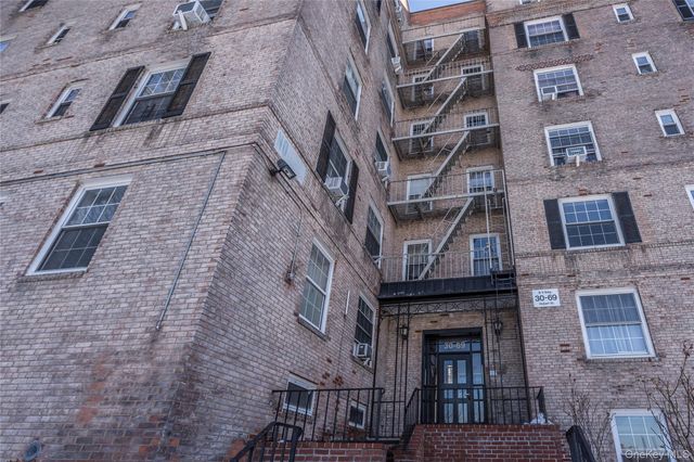 30-69 Hobart Street 5, Woodside, NY 11377