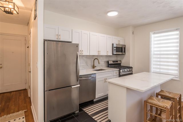 30-69 Hobart Street 5, Woodside, NY 11377