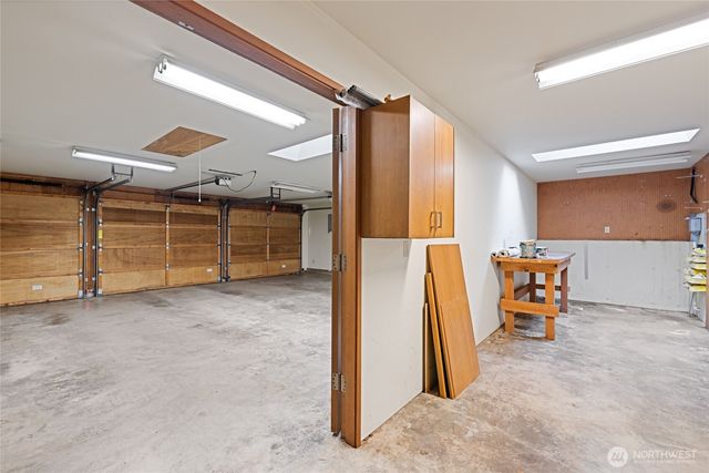 2720 Soundview Drive W, University Place, WA 98466