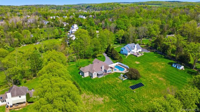 92 Coppergate Lane, Warwick, NY 10990