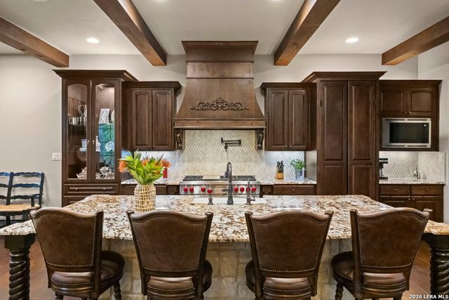 11101 Caliza Bluff, Boerne, TX 78006